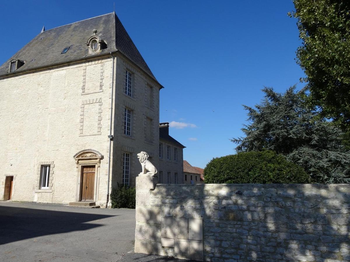 Le Seigneur De Bons Apartment Exterior photo